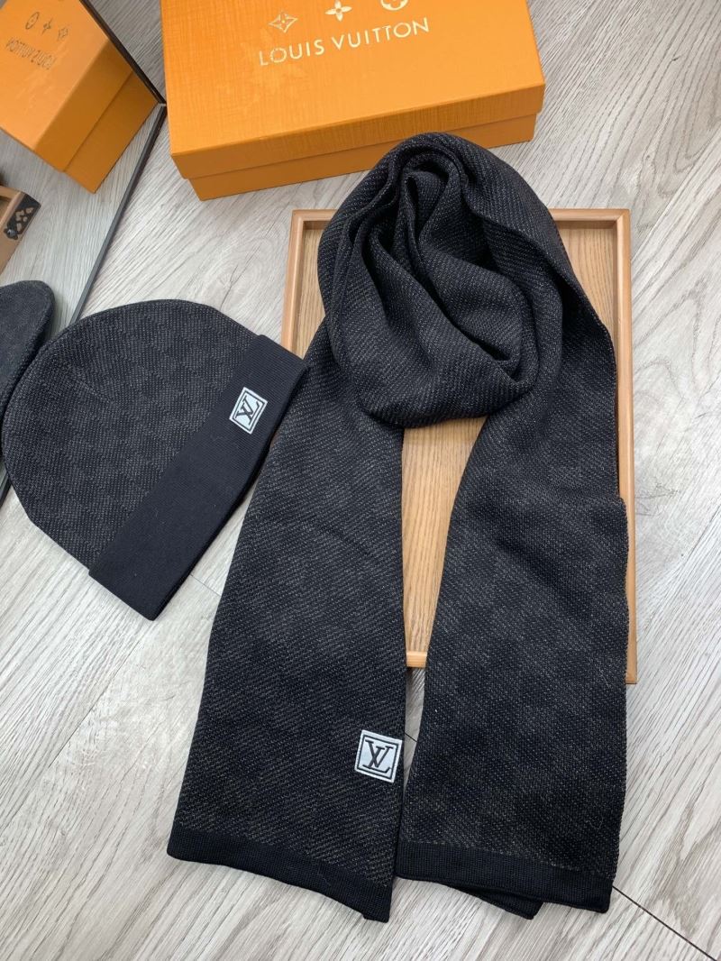 Louis Vuitton Caps Scarfs